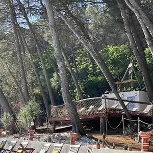 https://le-castel-de-fies.fr-provencehotel.com